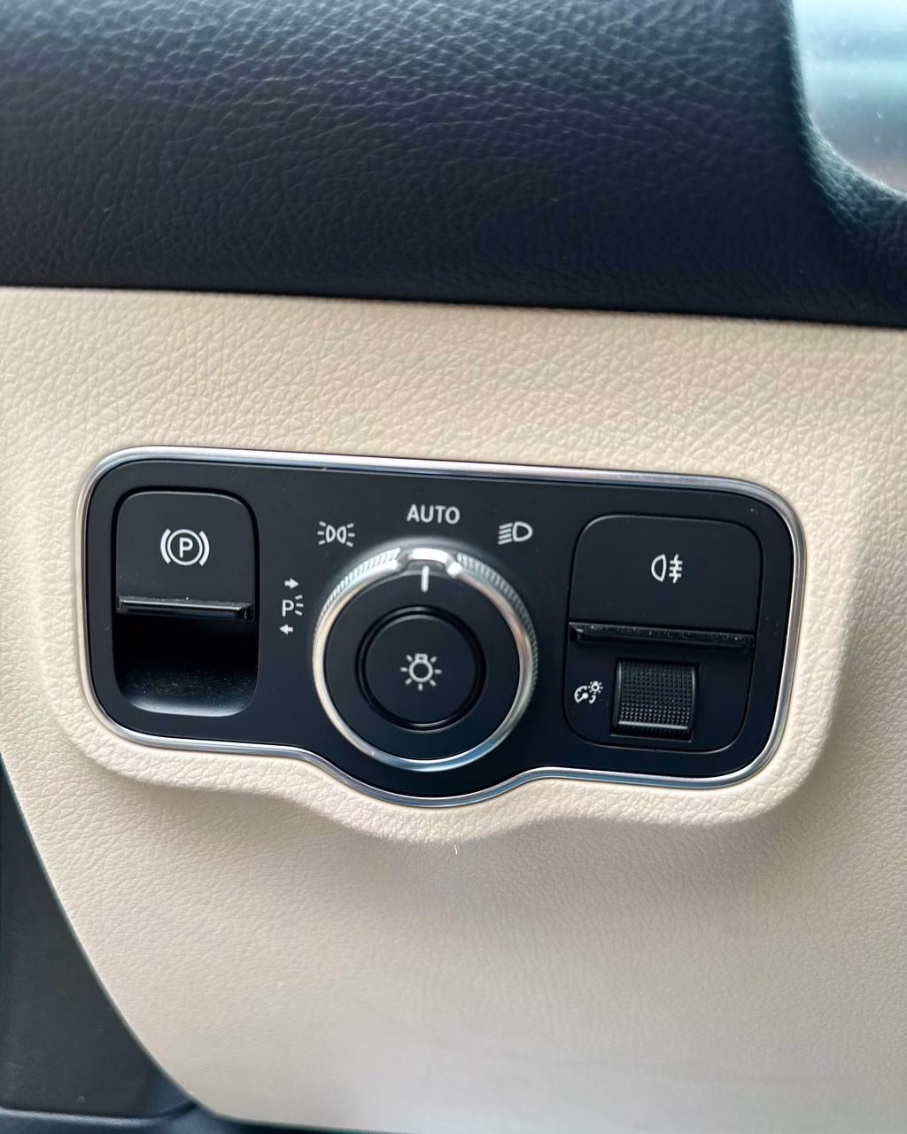 Mercedes-Benz GLB фото 17