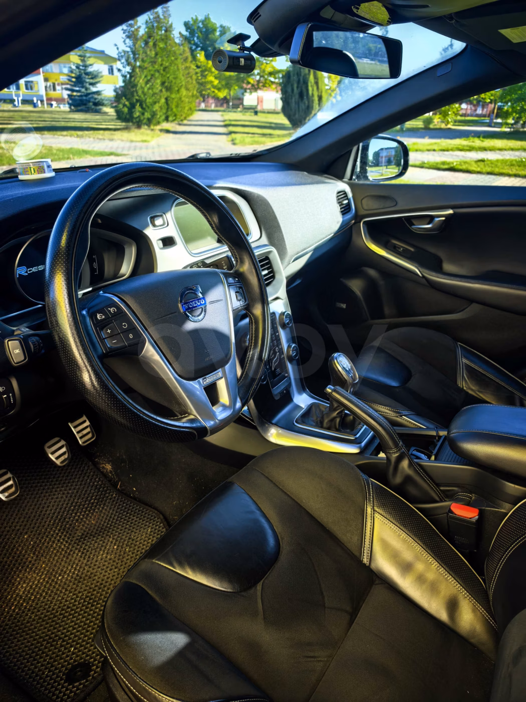 Volvo V40 фото 5