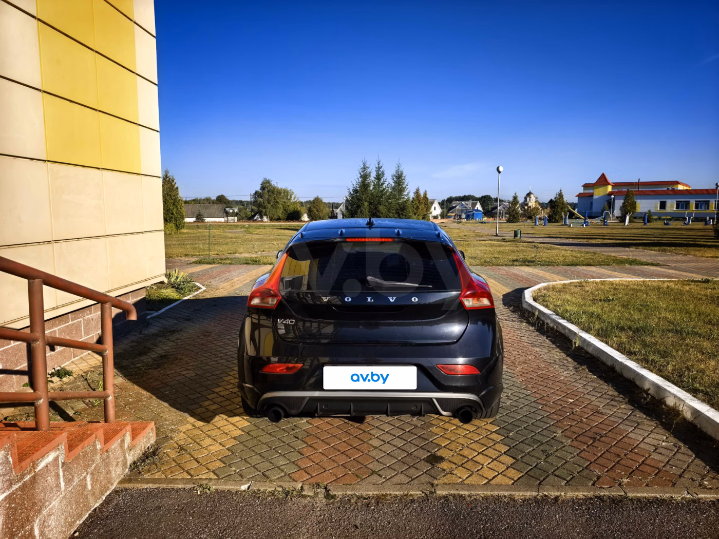 Volvo V40 фото 4