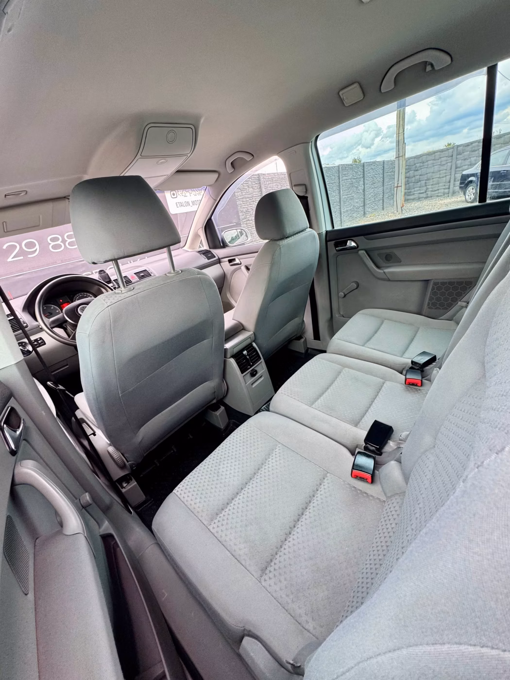 Volkswagen Touran фото 14