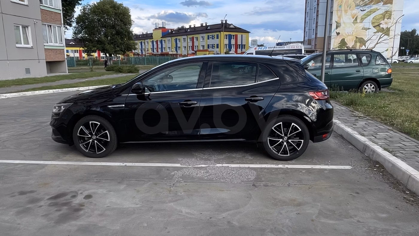 Renault Megane фото 10