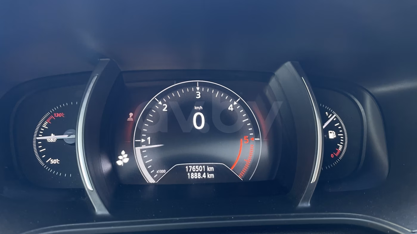 Renault Megane фото 12
