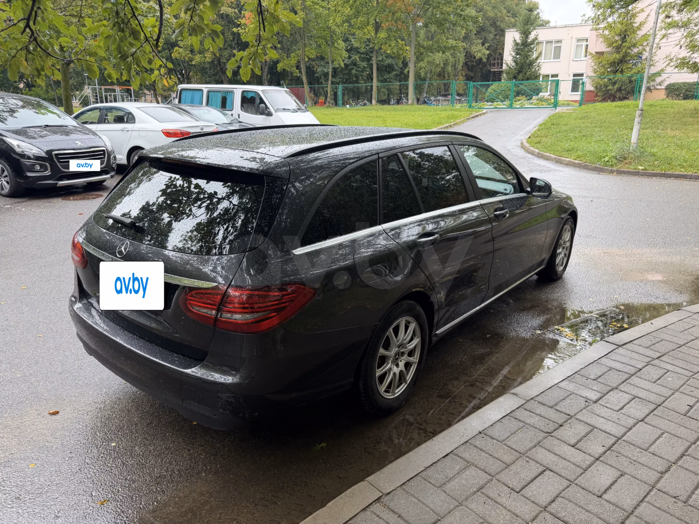 Mercedes-Benz C-Класс фото 6