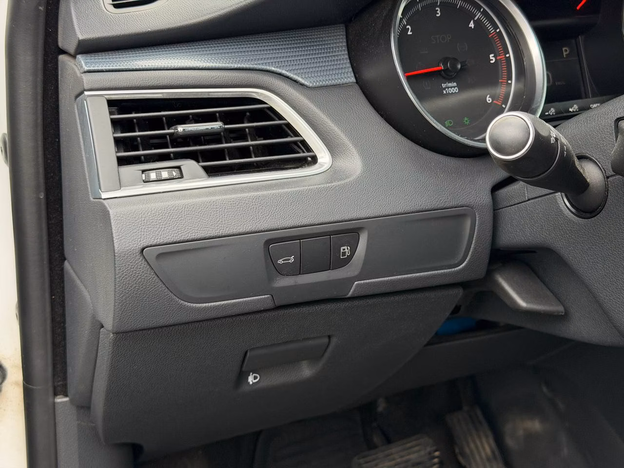 Peugeot 508 фото 18