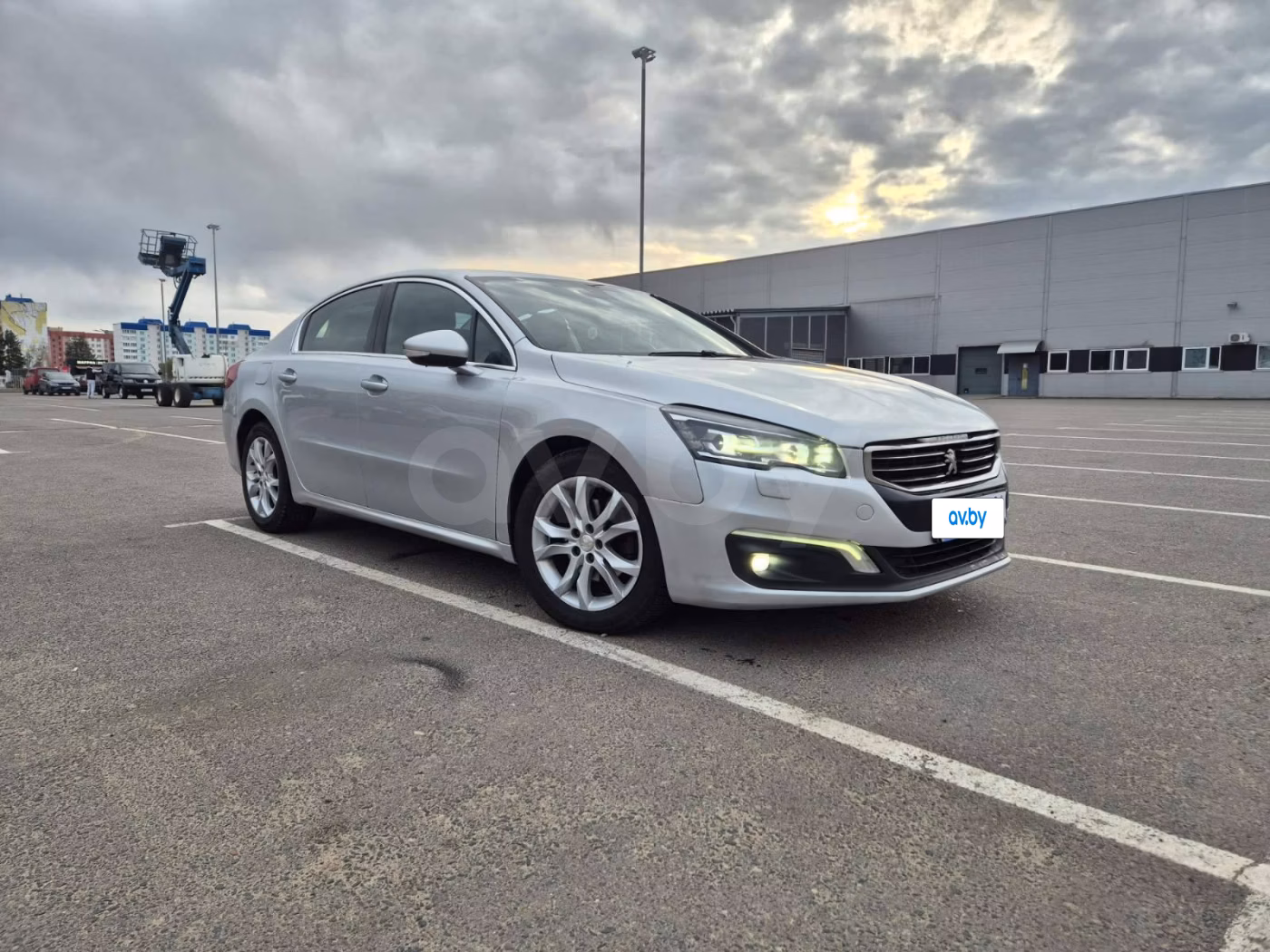 Peugeot 508 фото 7