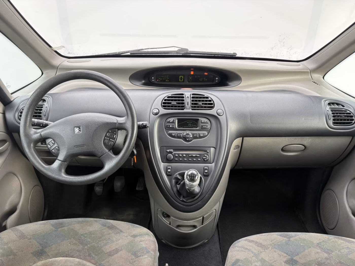 Citroen Xsara Picasso фото 7