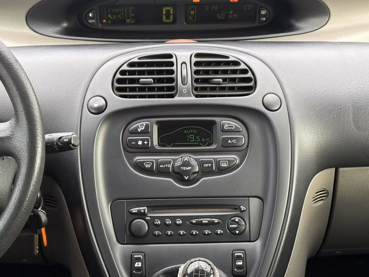 Citroen Xsara Picasso фото 12