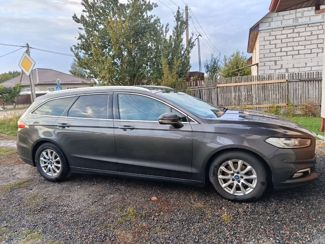 Ford Mondeo