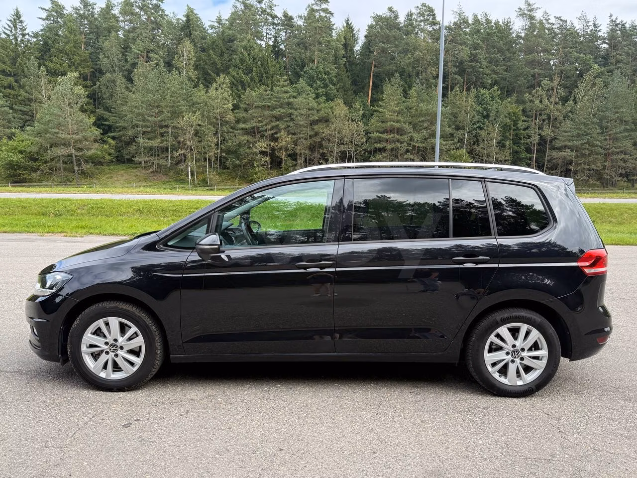 Volkswagen Touran фото 10