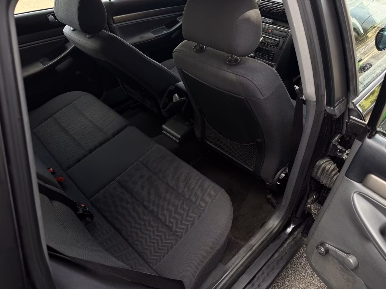 Audi A4 фото 10
