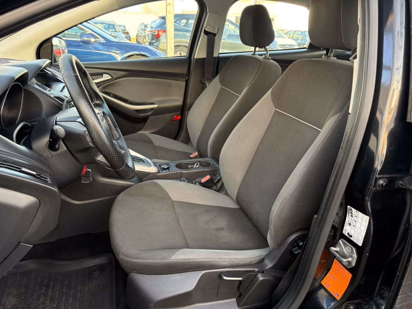 Ford Focus фото 9