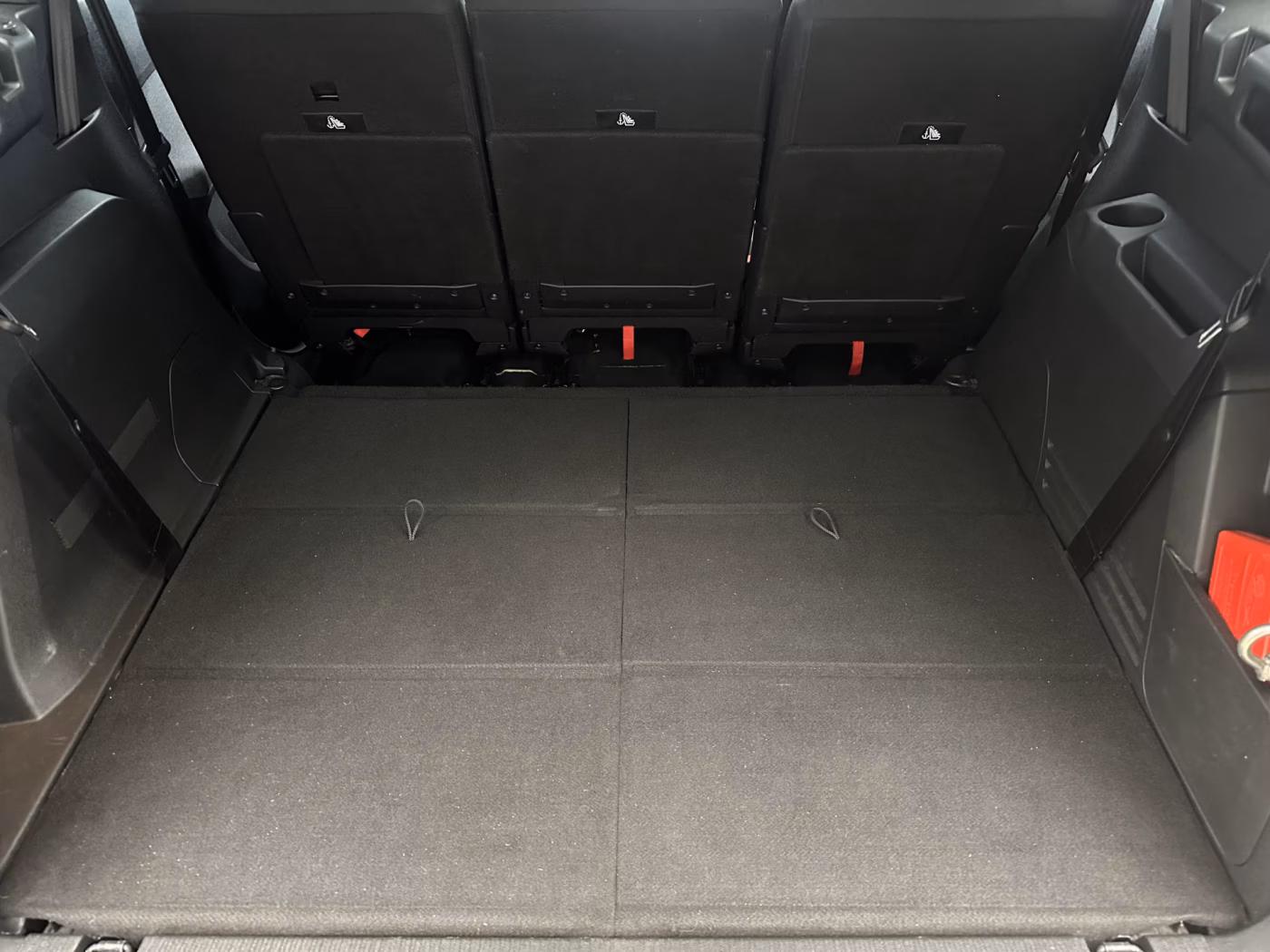 Peugeot 5008 фото 18