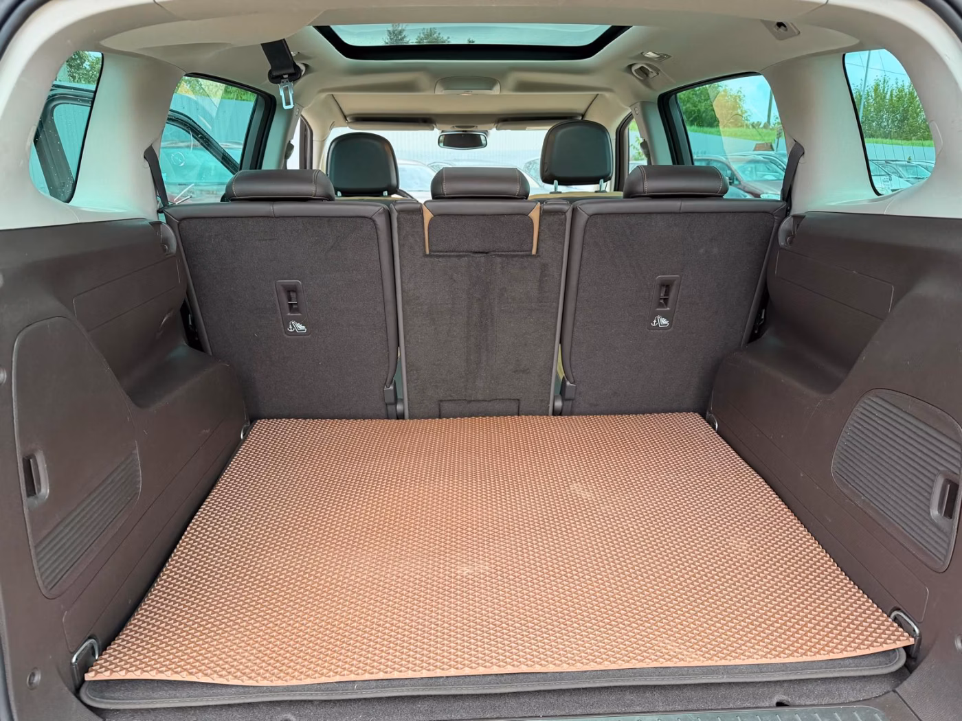 Opel Zafira фото 11