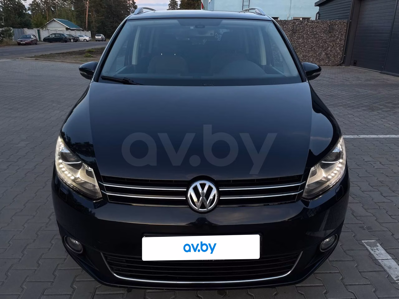 Volkswagen Touran фото 3