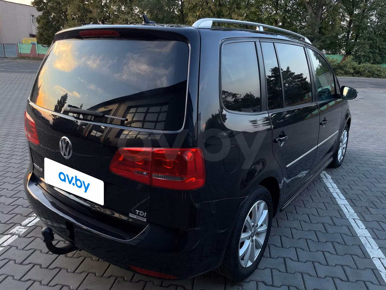 Volkswagen Touran фото 5