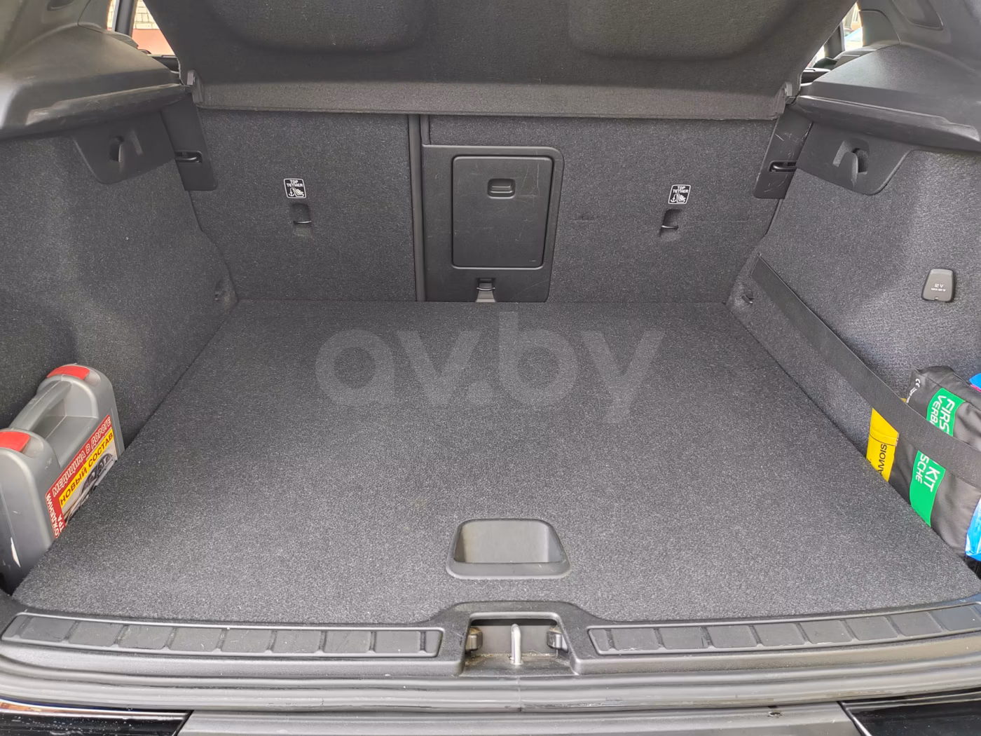 Volvo XC40 фото 16