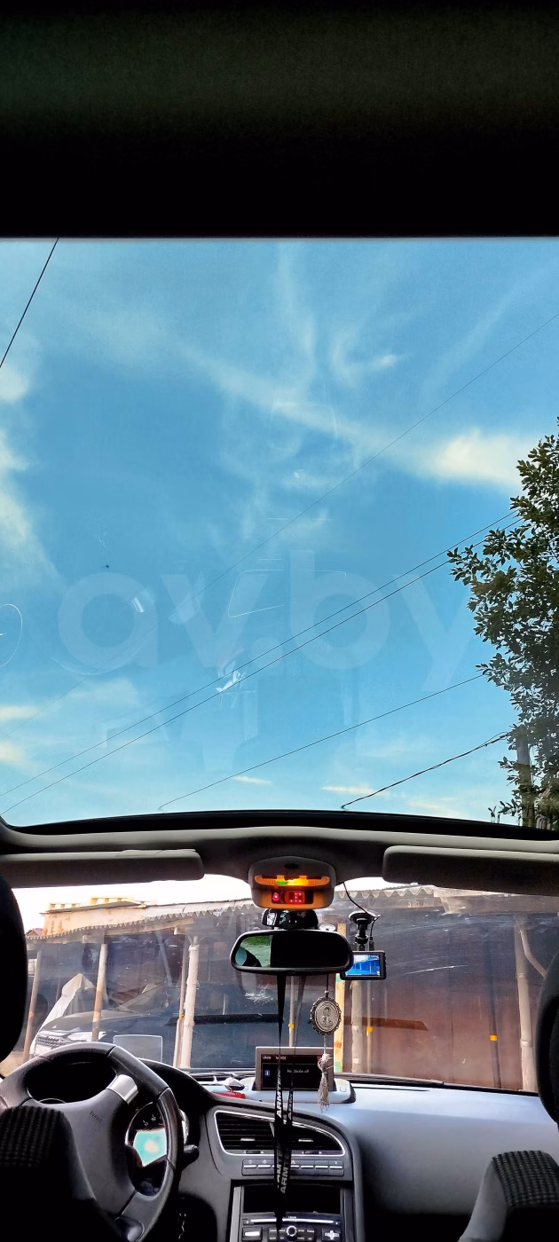 Peugeot 5008 фото 11