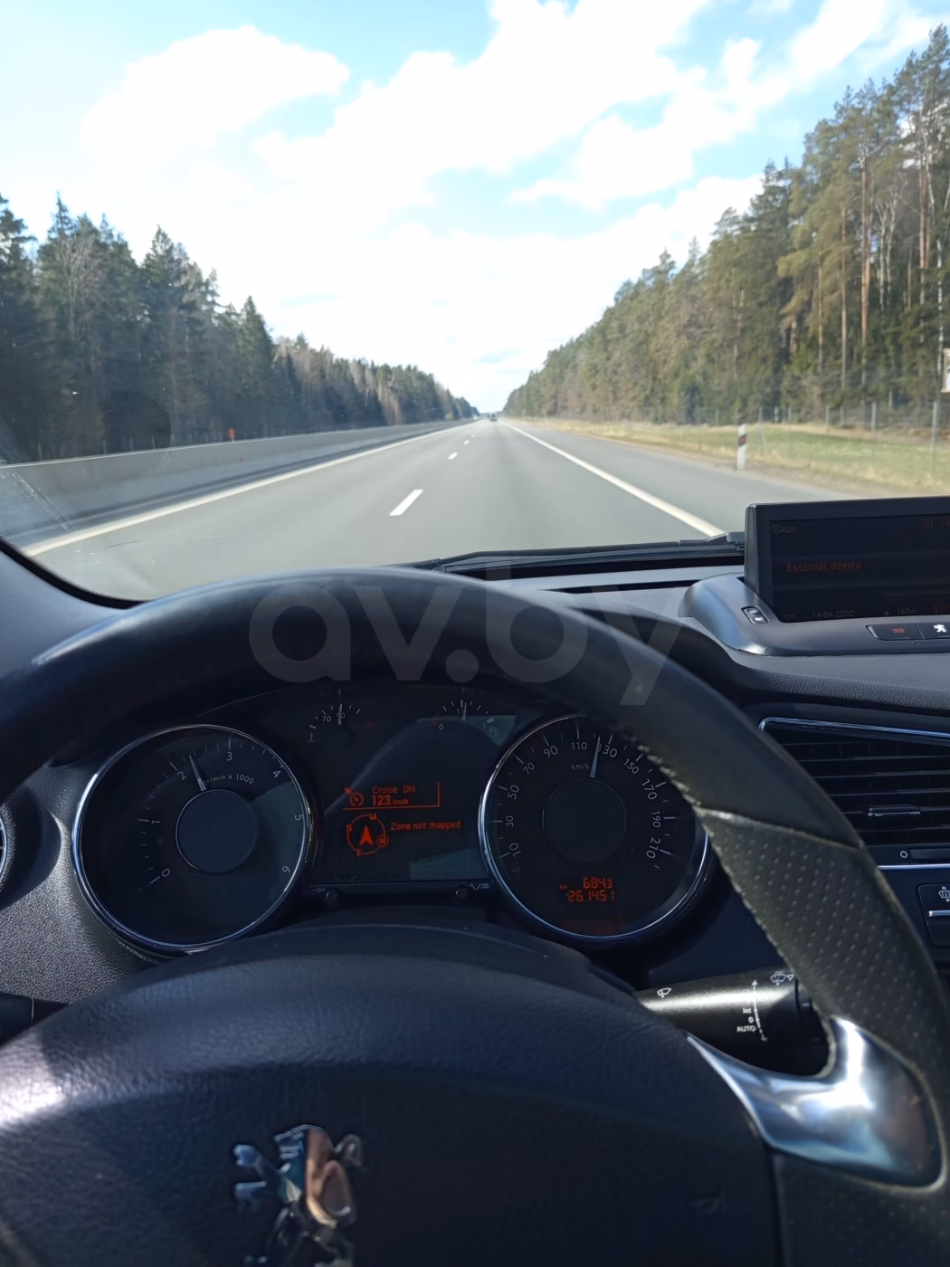 Peugeot 5008 фото 5