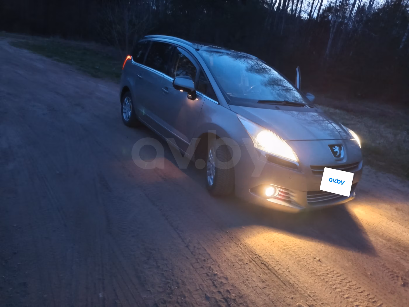 Peugeot 5008