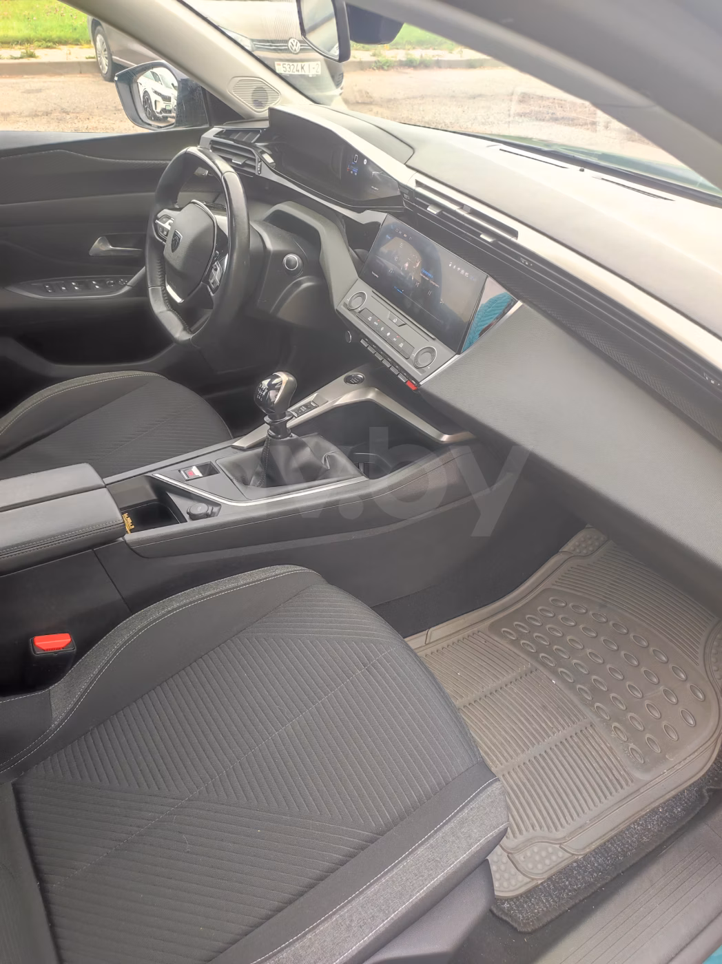 Peugeot 308 фото 6