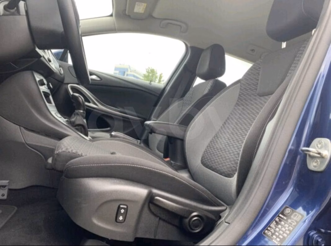 Opel Astra фото 19