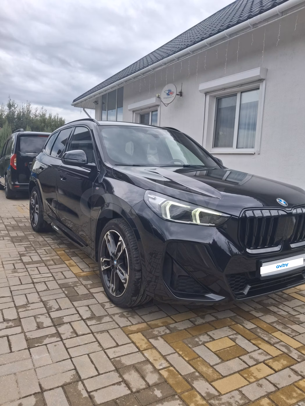 BMW X1 фото 11