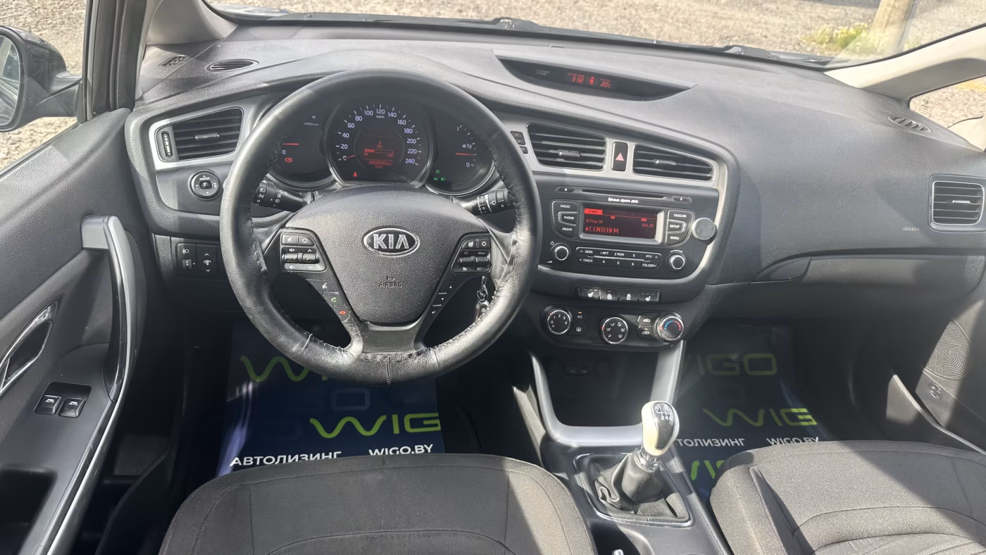 Kia Cee'd фото 27