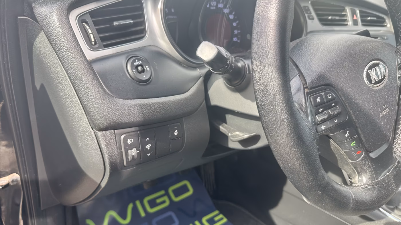 Kia Cee'd фото 25