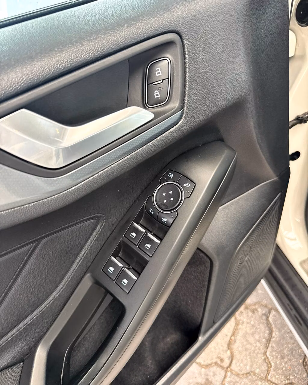 Ford Focus Active фото 9