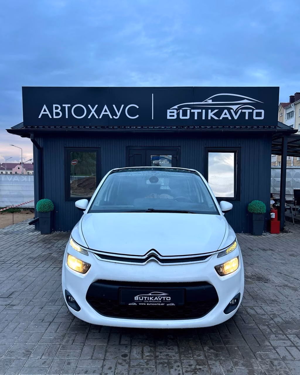 Citroen C4 Picasso фото 2