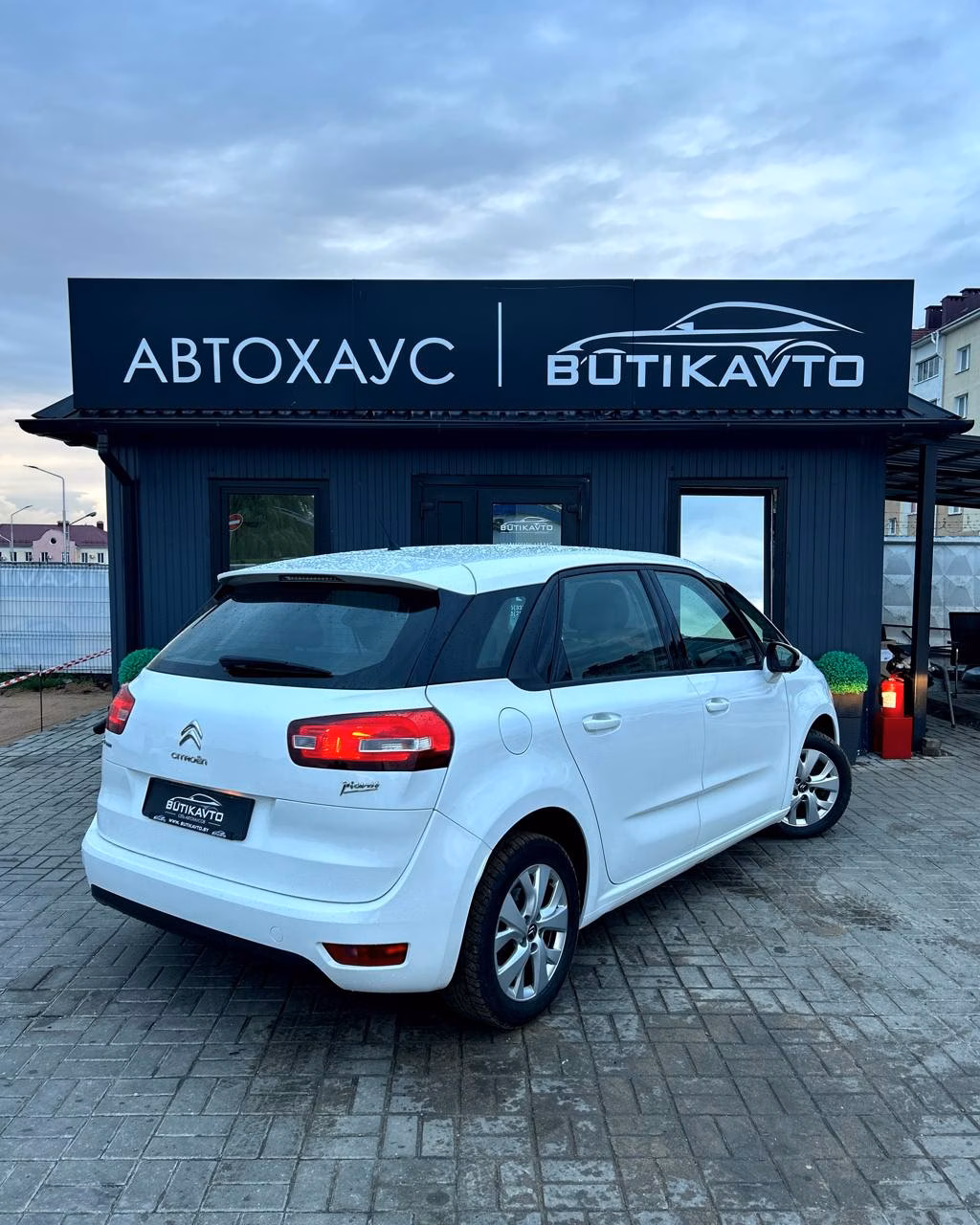 Citroen C4 Picasso фото 7