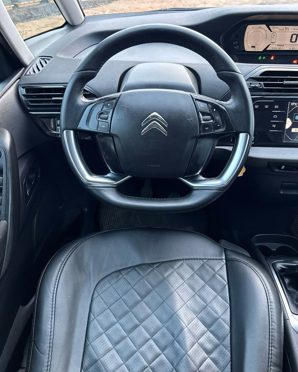 Citroen C4 Picasso фото 12