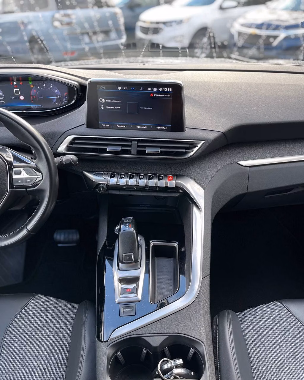 Peugeot 5008 фото 15