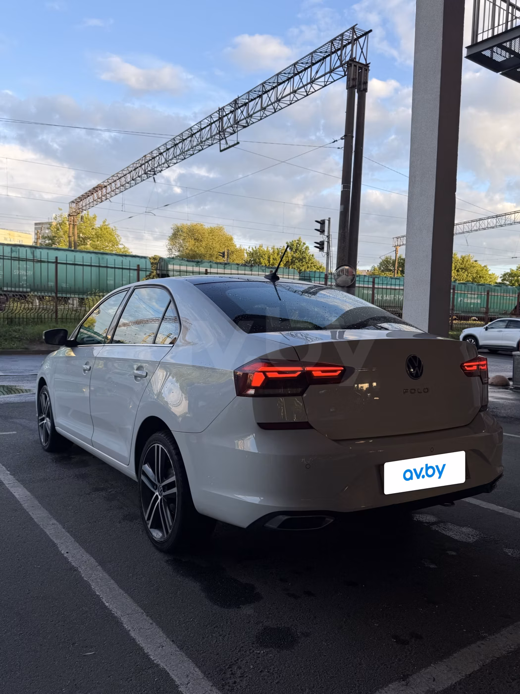 Volkswagen Polo Sedan фото 7