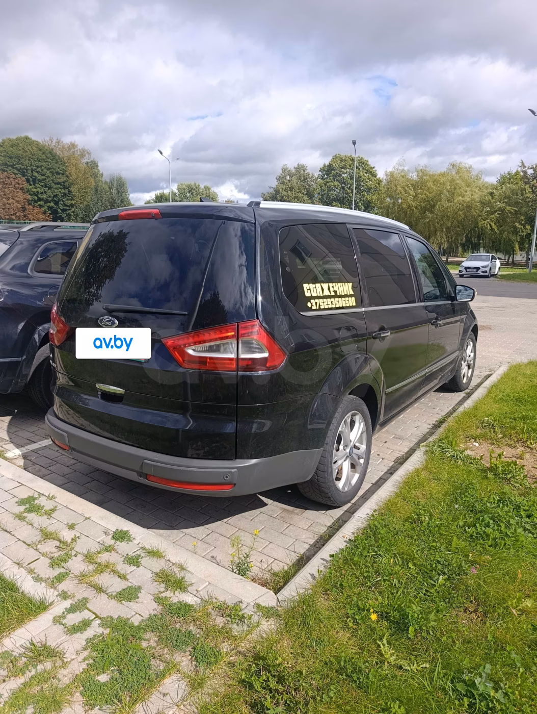 Ford Galaxy фото 4