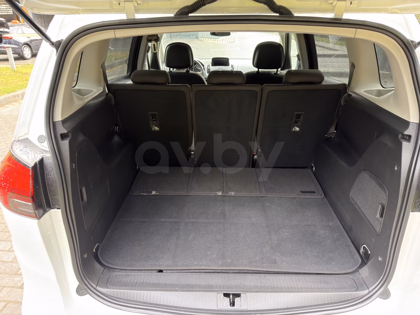 Opel Zafira фото 21