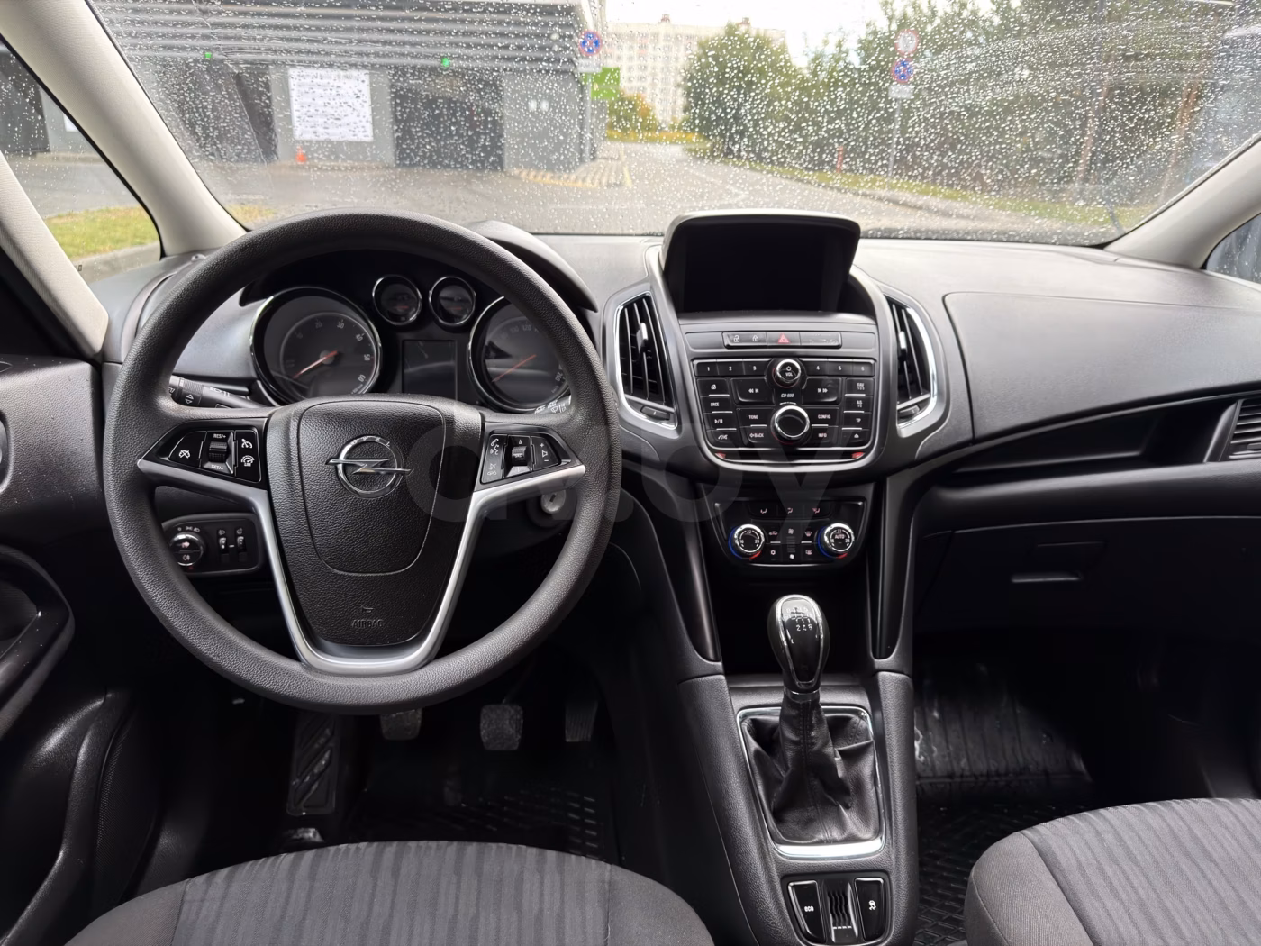 Opel Zafira фото 16