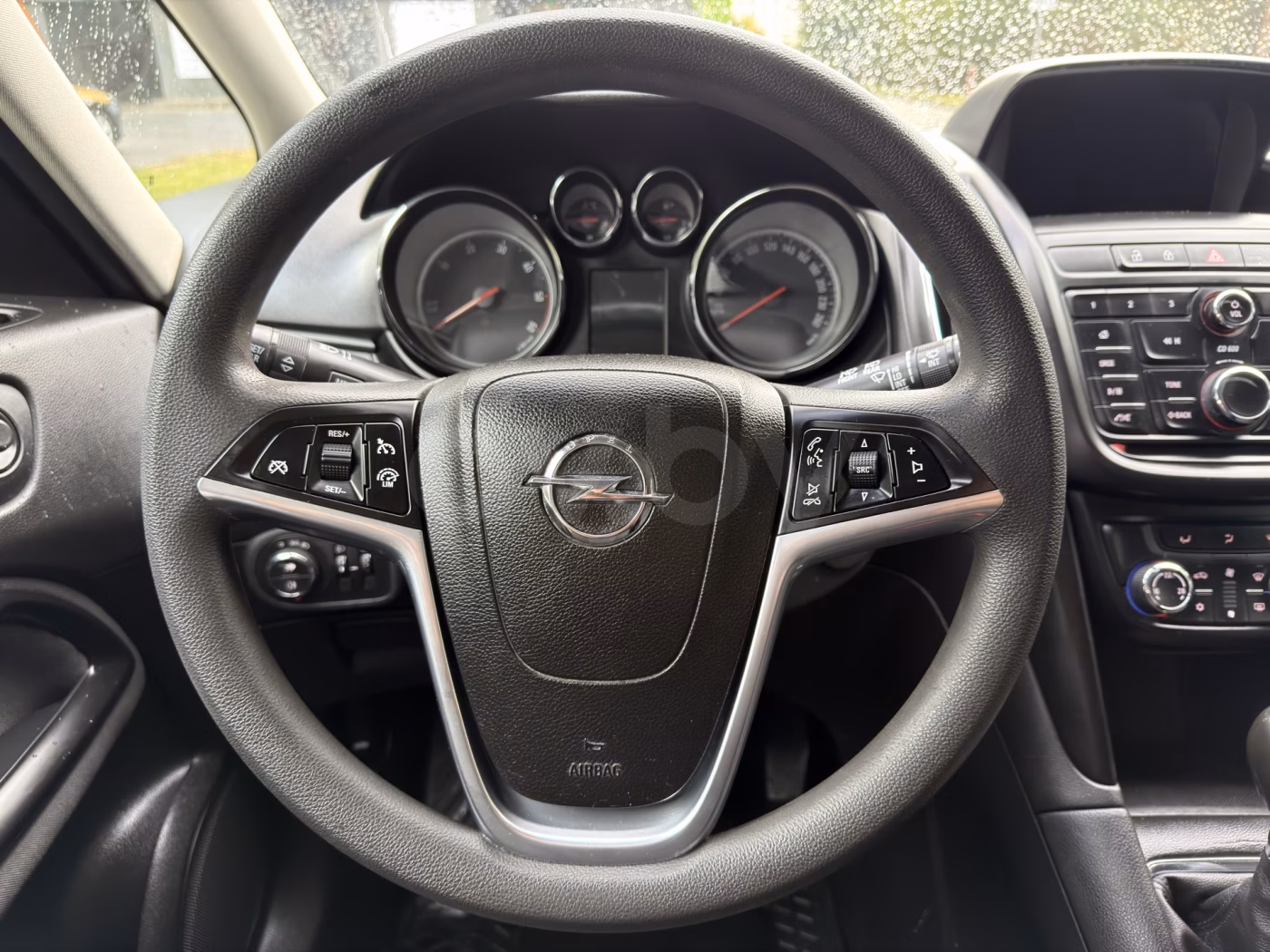 Opel Zafira фото 15