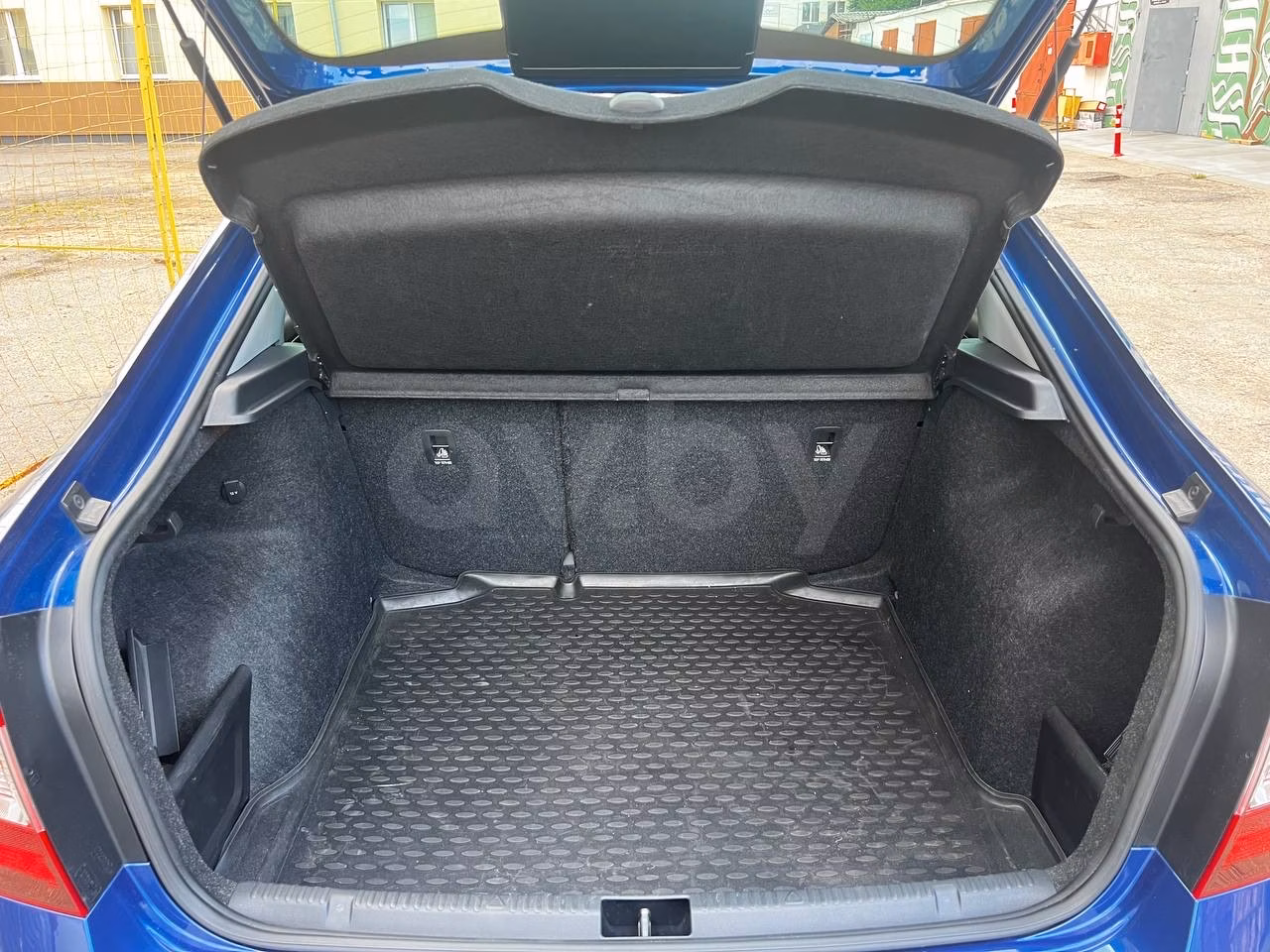 Skoda Rapid фото 11
