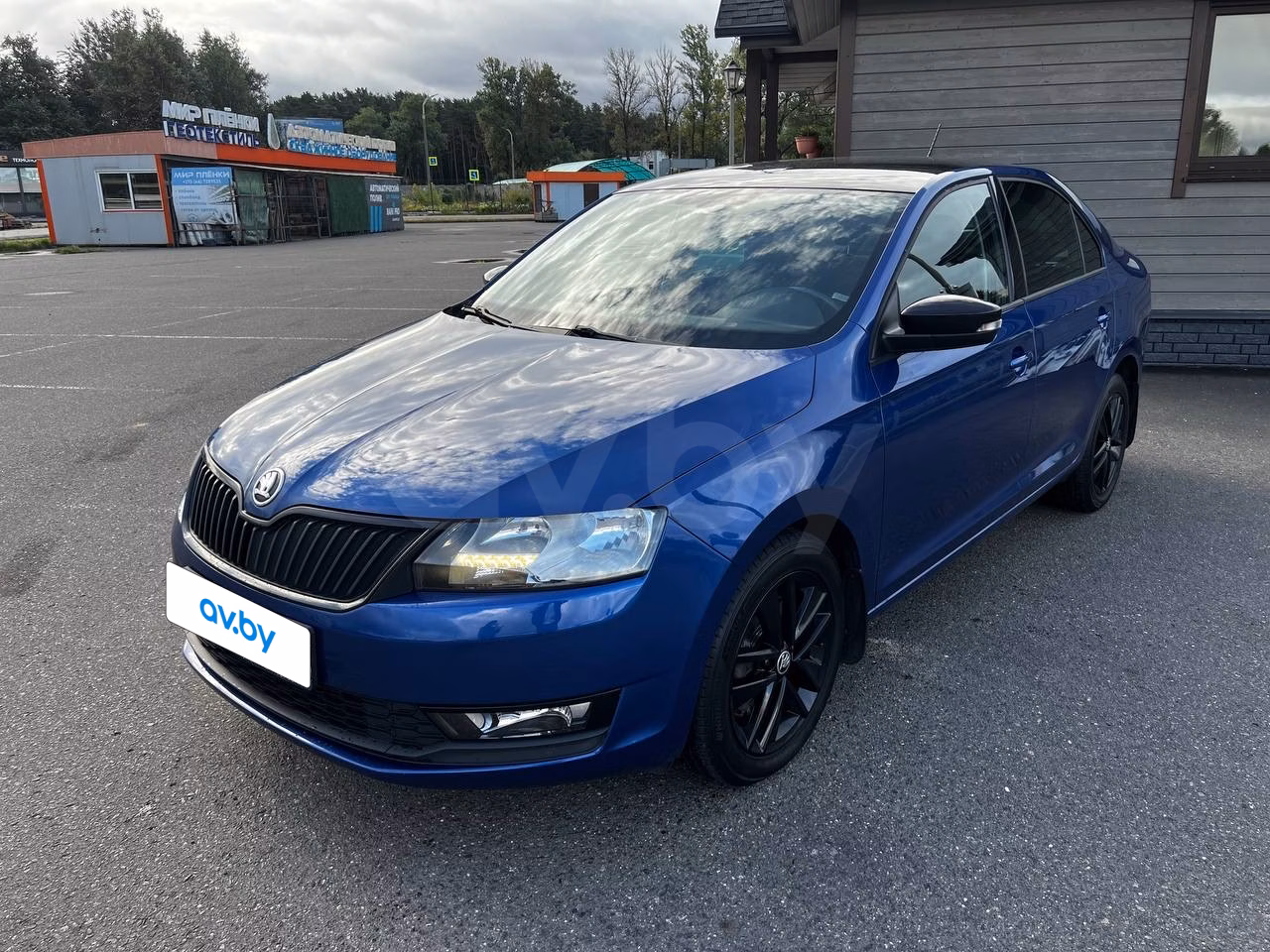 Skoda Rapid фото 2
