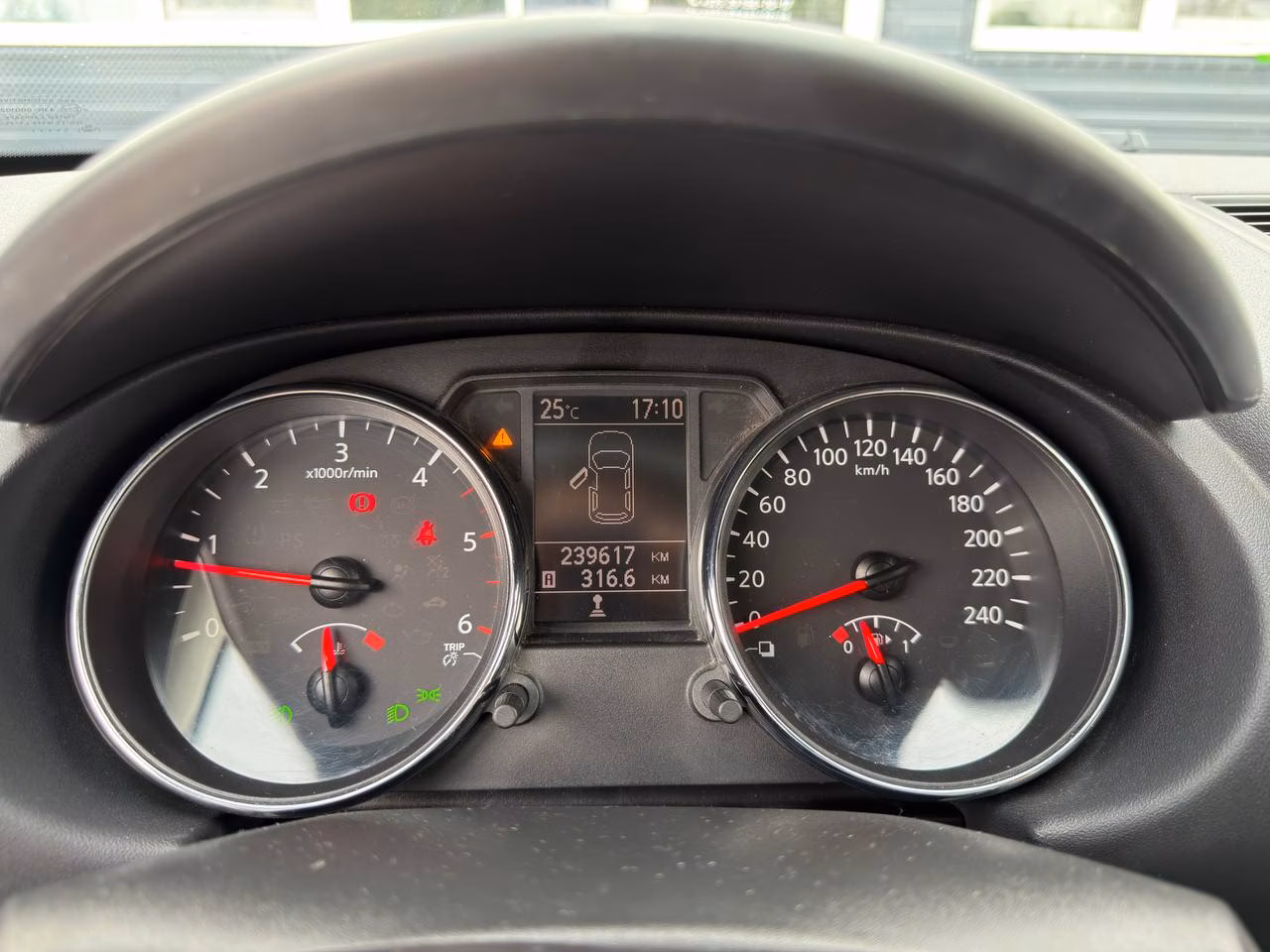 Nissan Qashqai+2 фото 21