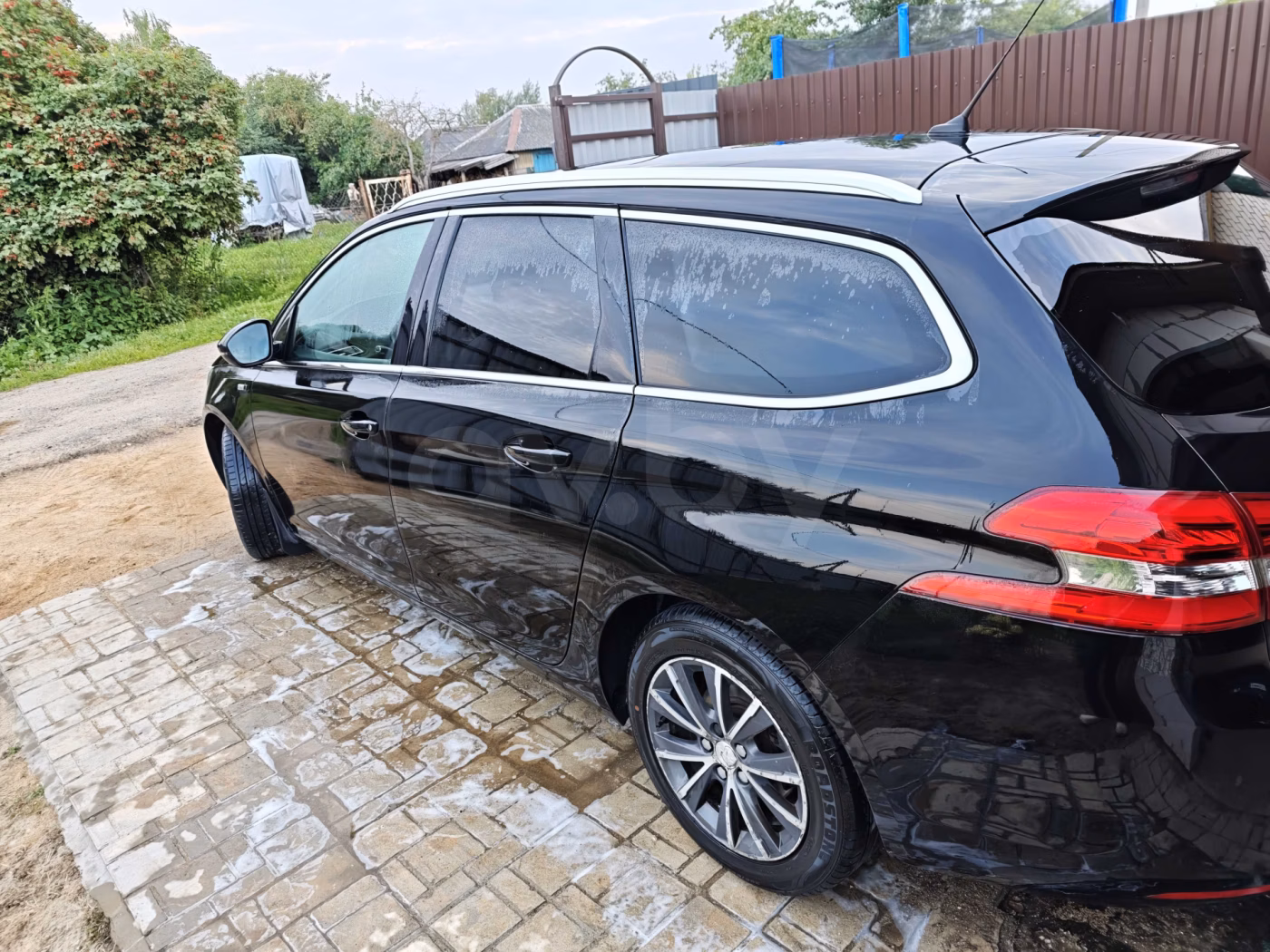 Peugeot 308 фото 2