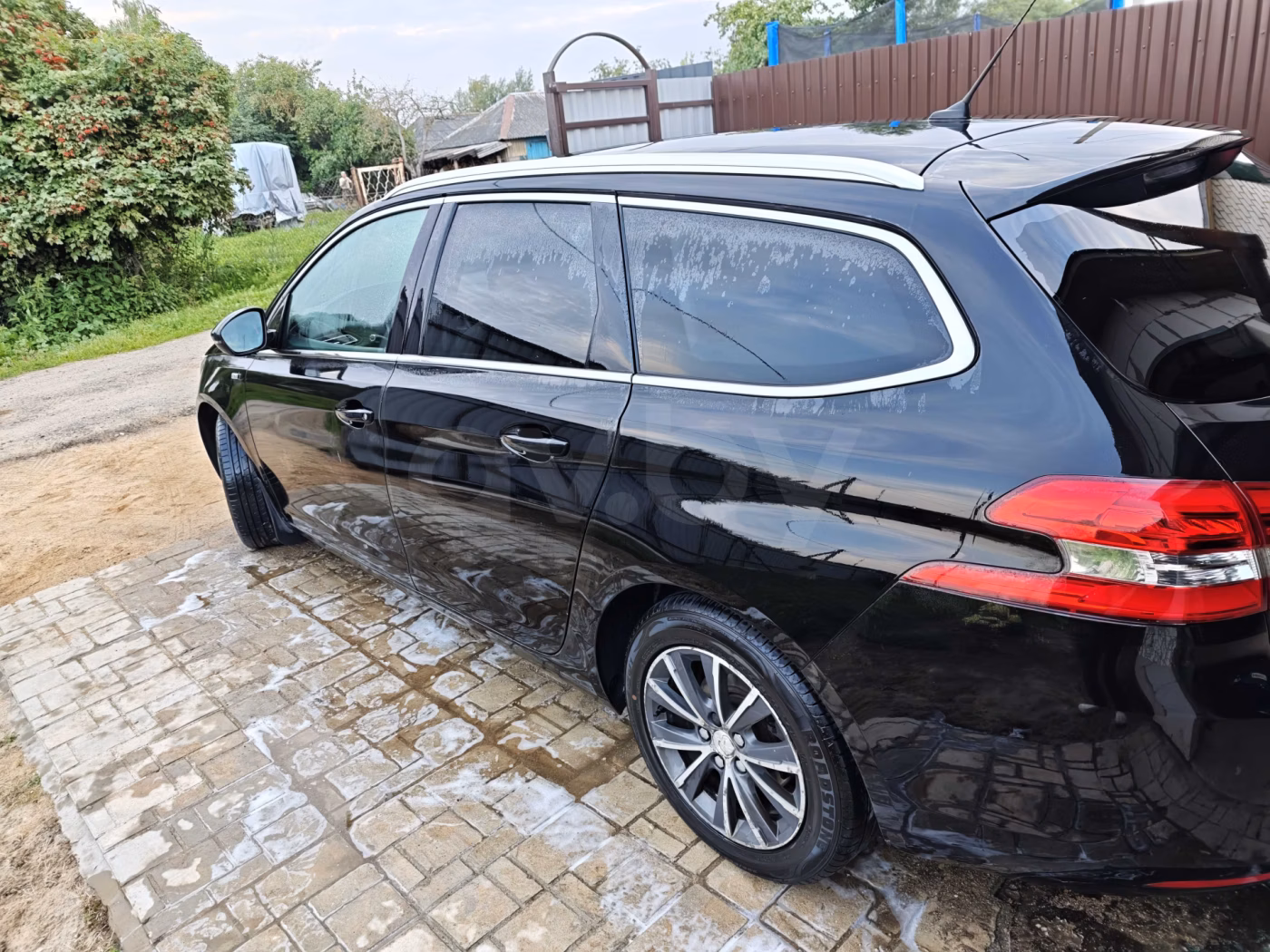 Peugeot 308 фото 3