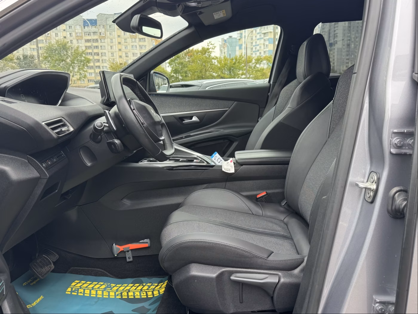 Peugeot 5008 фото 10
