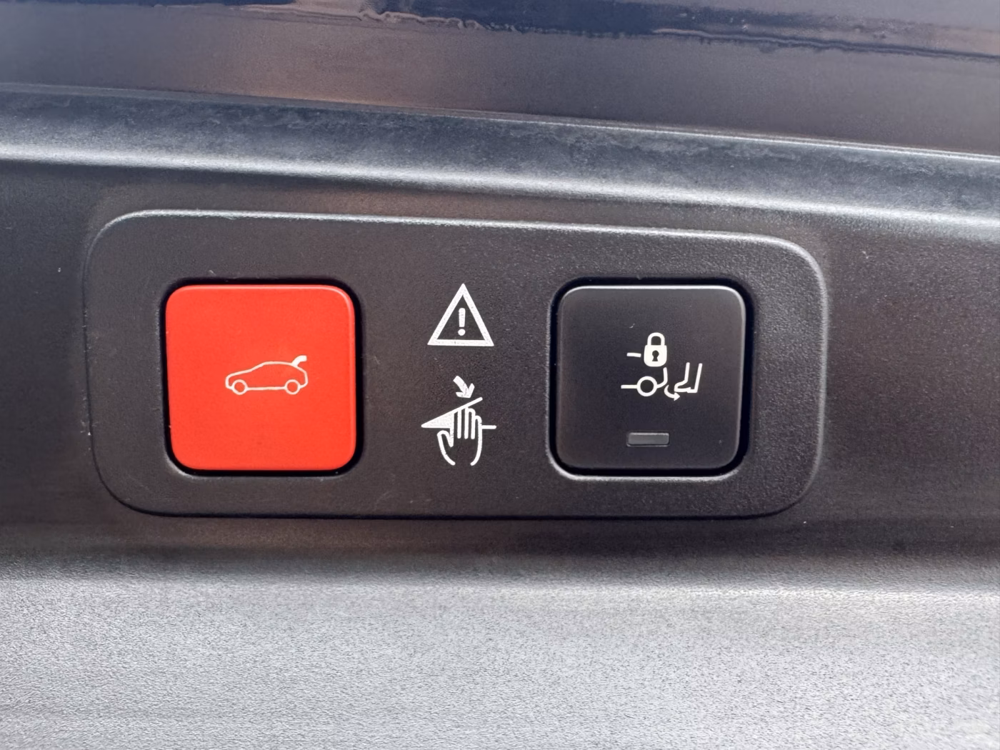 Peugeot 5008 фото 28