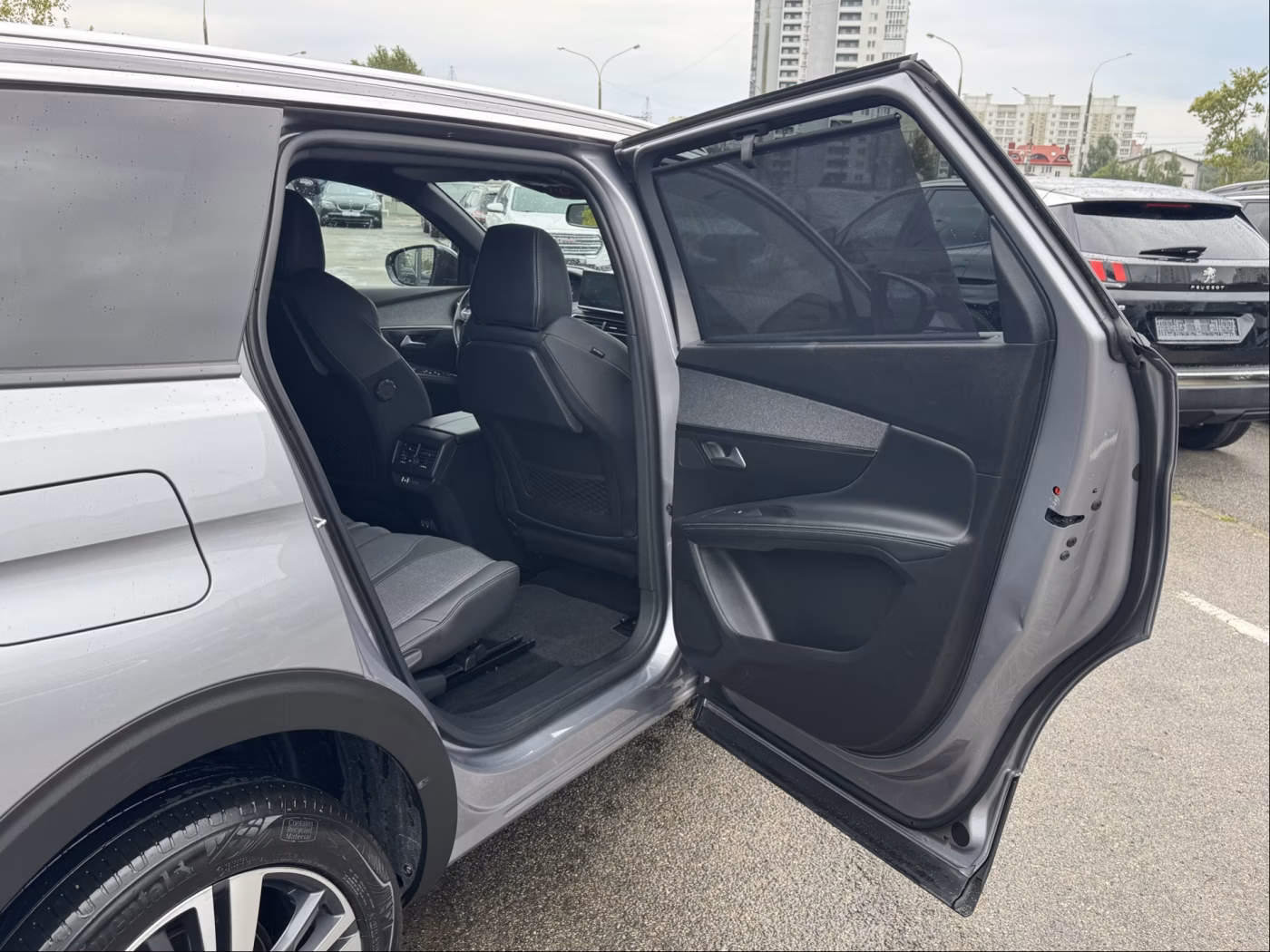 Peugeot 5008 фото 15