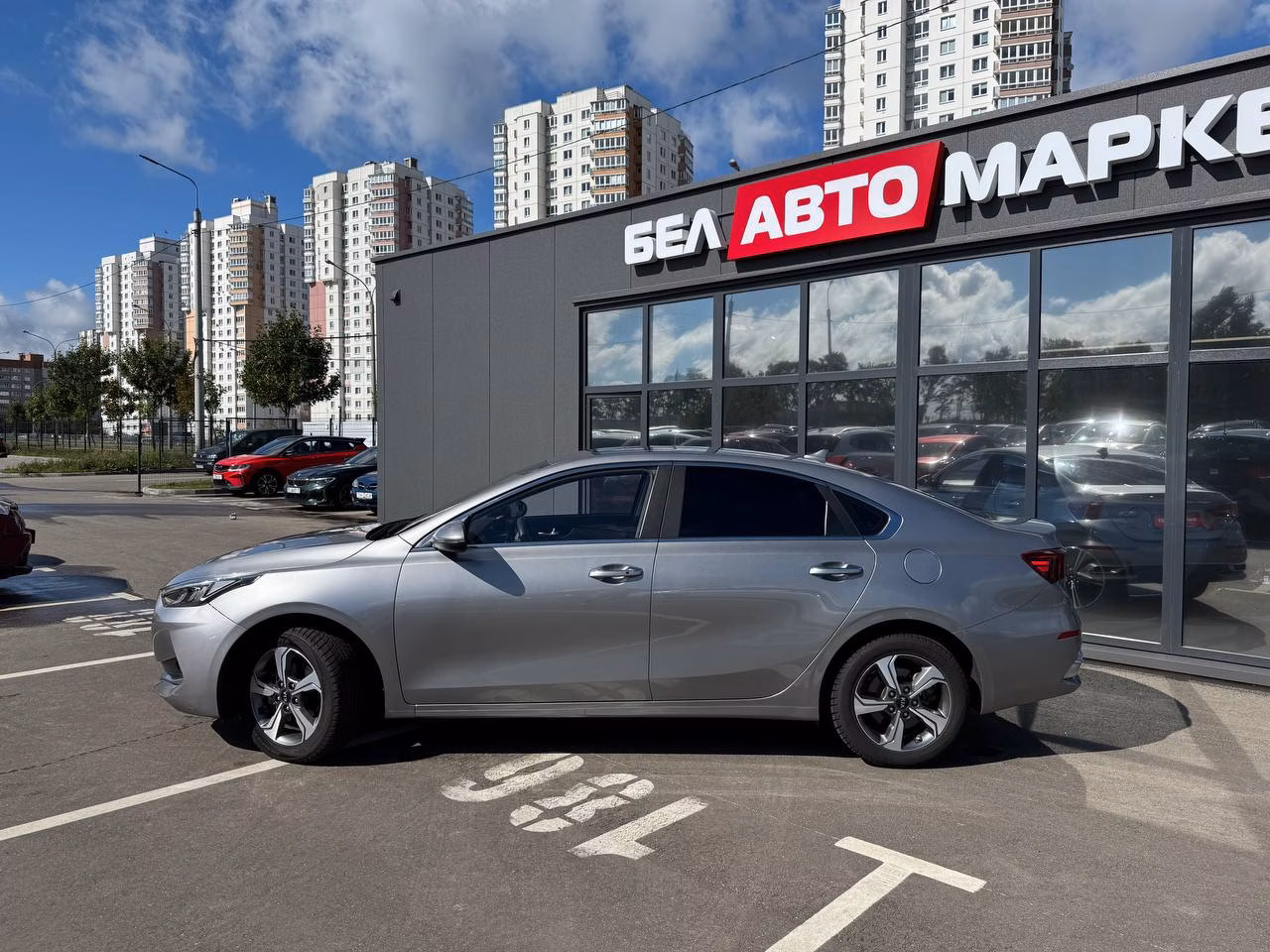 Kia K3 фото 8