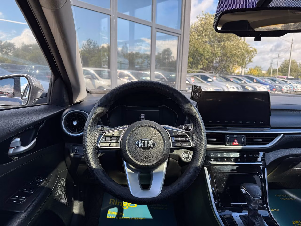 Kia K3 фото 10
