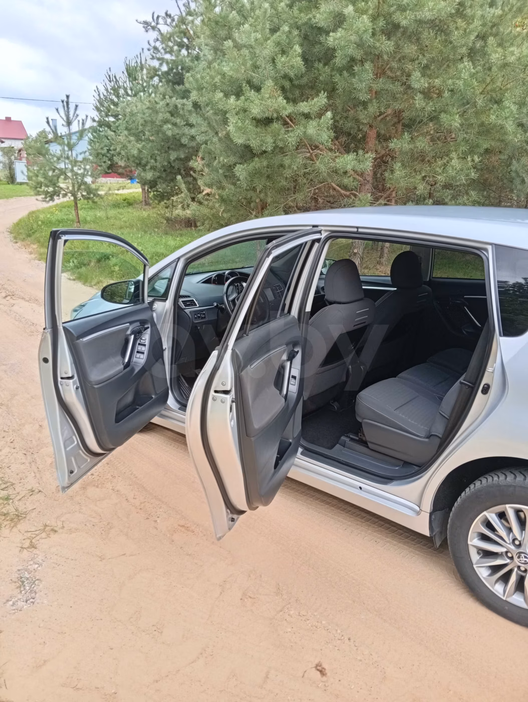 Toyota Verso фото 16