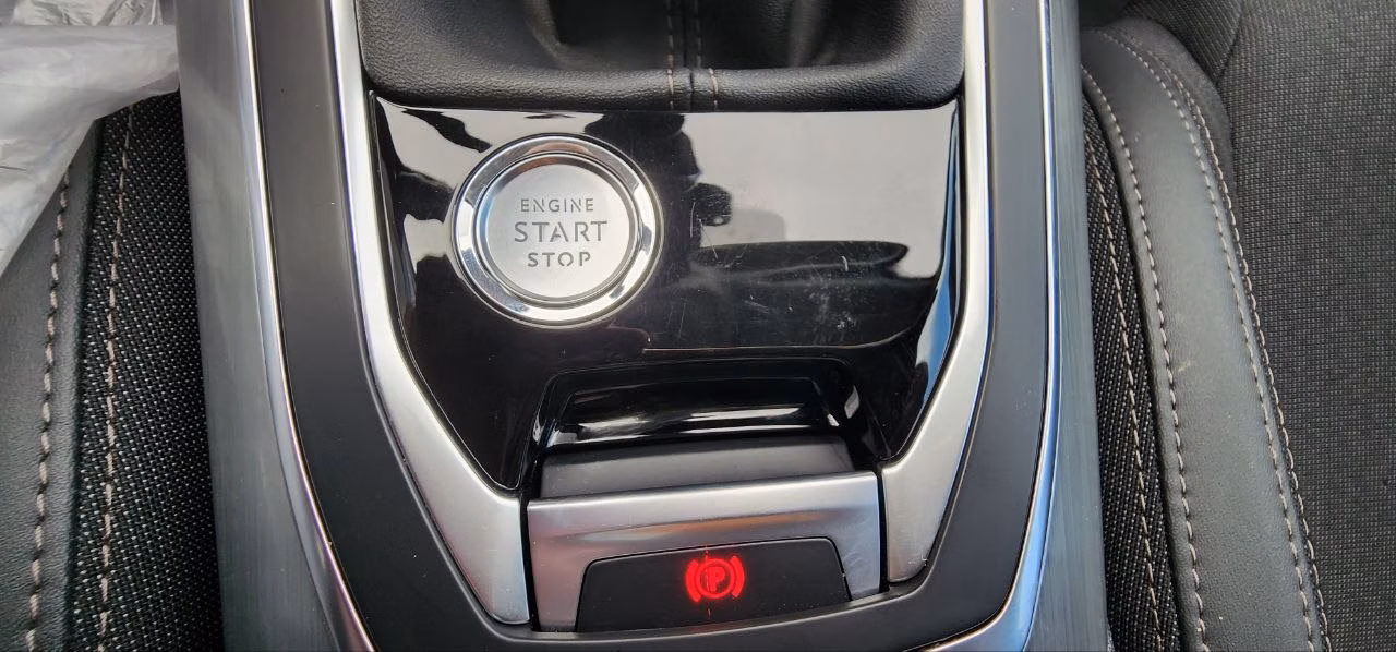 Peugeot 308 фото 13